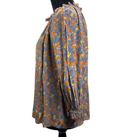 NWT Gilner Farrar Ellie Blouse in Blue Sorted Roses Print XS - Picture 2 of 6